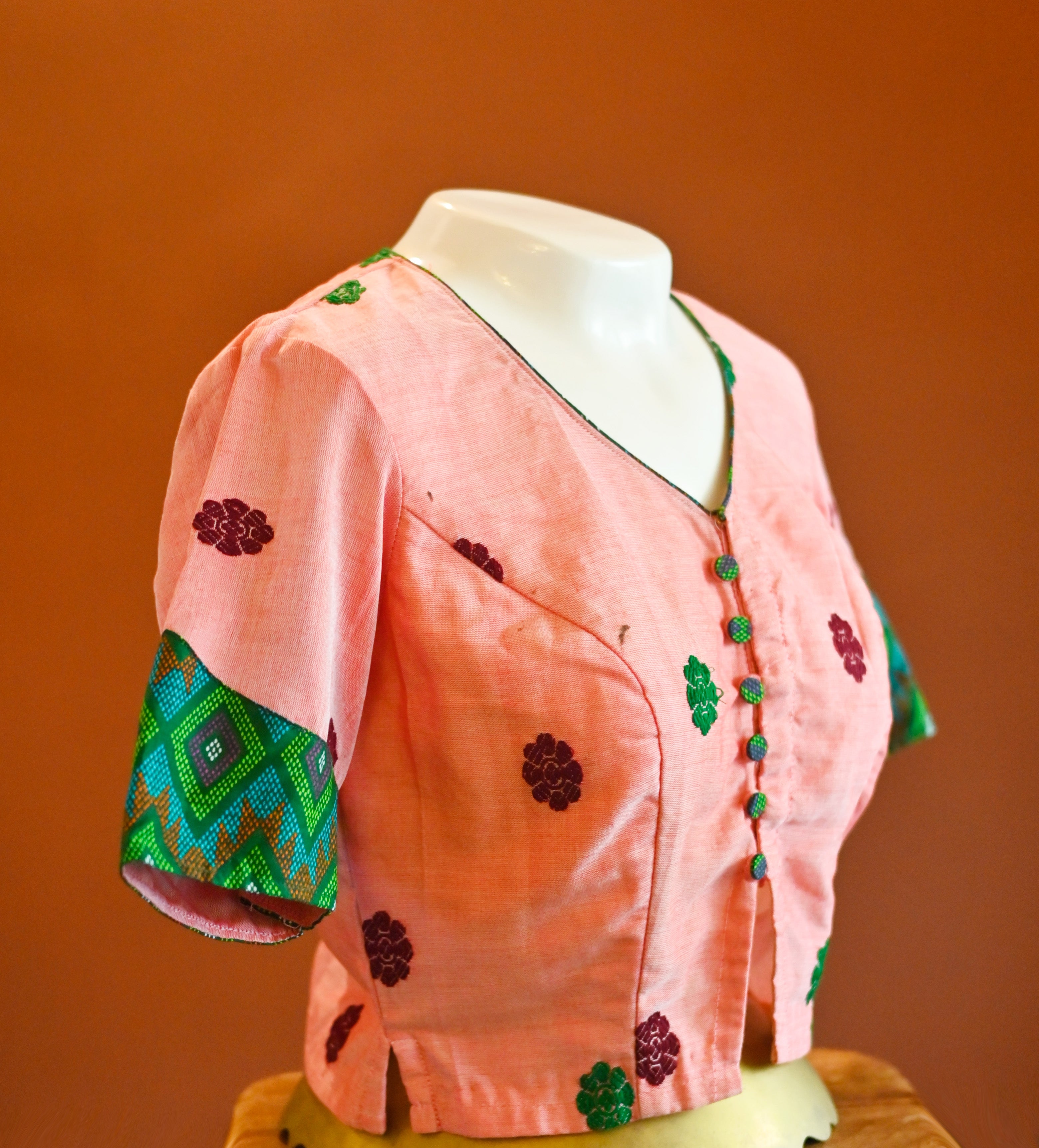 GOS BUTA MOTIFED LONG BLOUSE